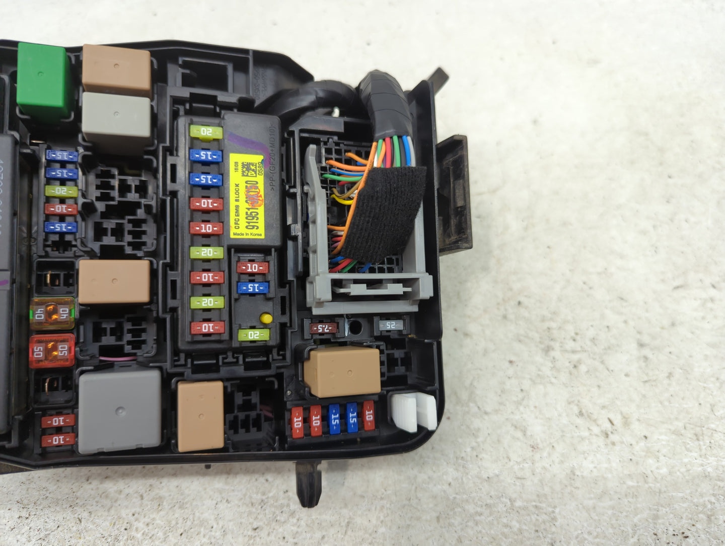 2017-2018 Kia Forte Fusebox Fuse Box Panel Relay Module P/N:91950-A7760 Fits Fits 2017 2018 OEM Used Auto Parts - Oemusedaut