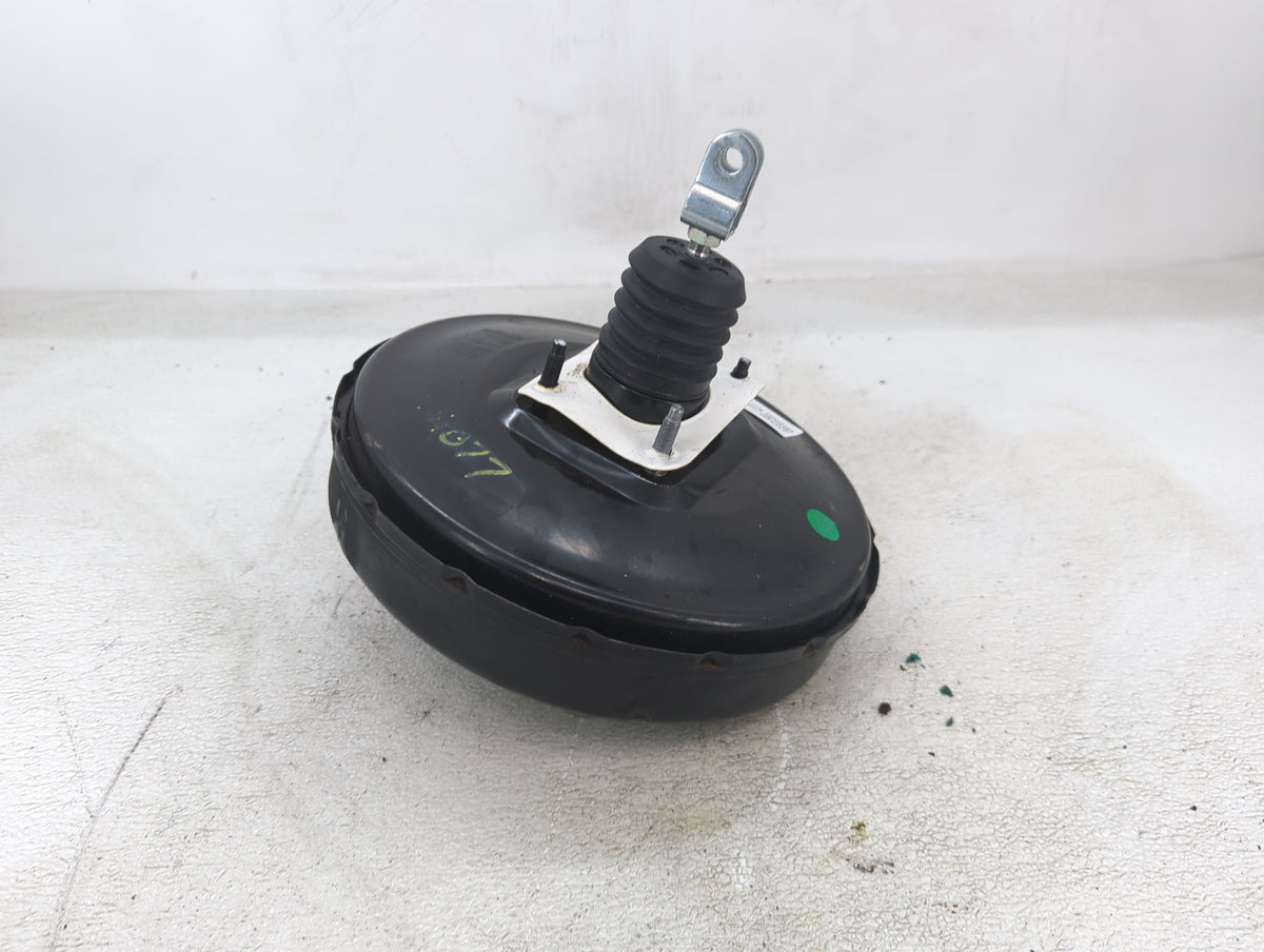 2014-2018 Kia Forte Power Brake Booster Oem 1422932 - Oemusedautoparts1.com