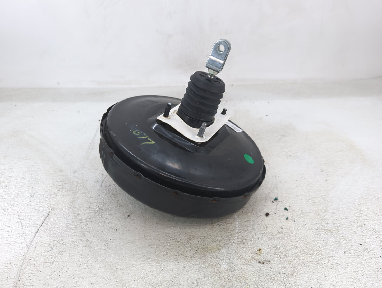 2014-2018 Kia Forte Power Brake Booster Oem - Oemusedautoparts1.com