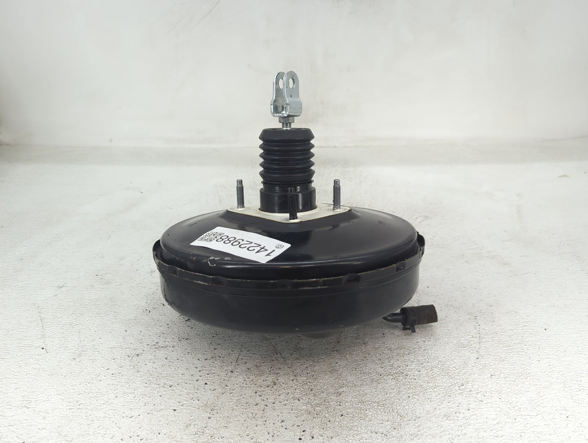 2014-2018 Kia Forte Power Brake Booster Oem 1422988 - Oemusedautoparts1.com