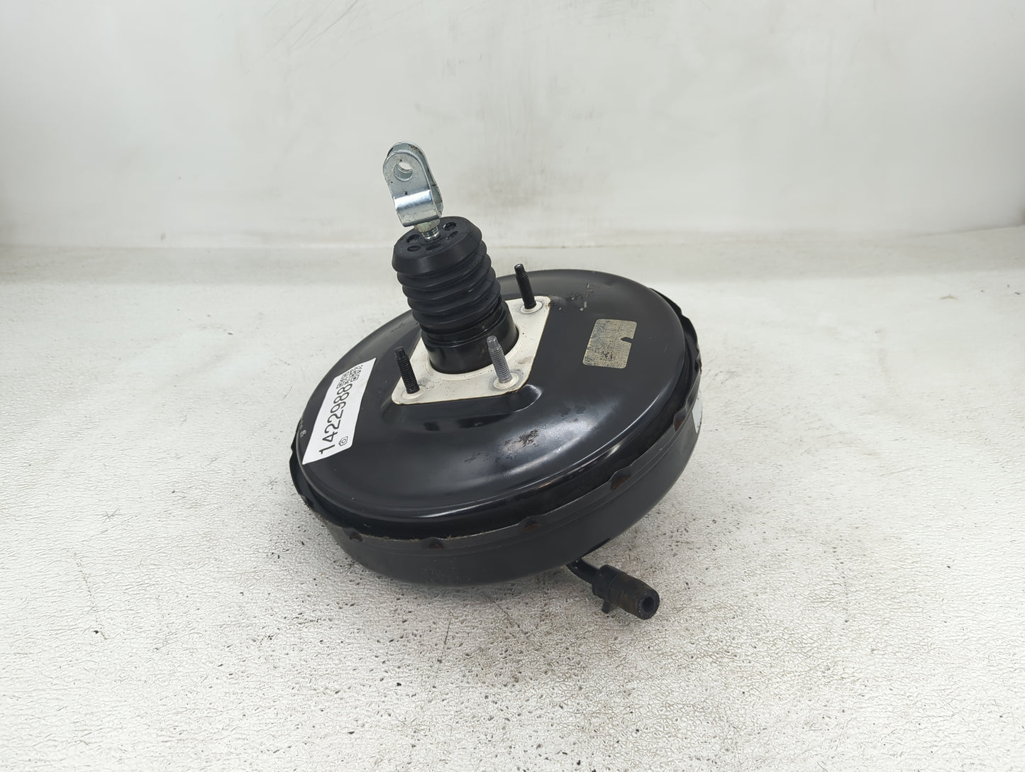 2014-2018 Kia Forte Power Brake Booster Oem - Oemusedautoparts1.com