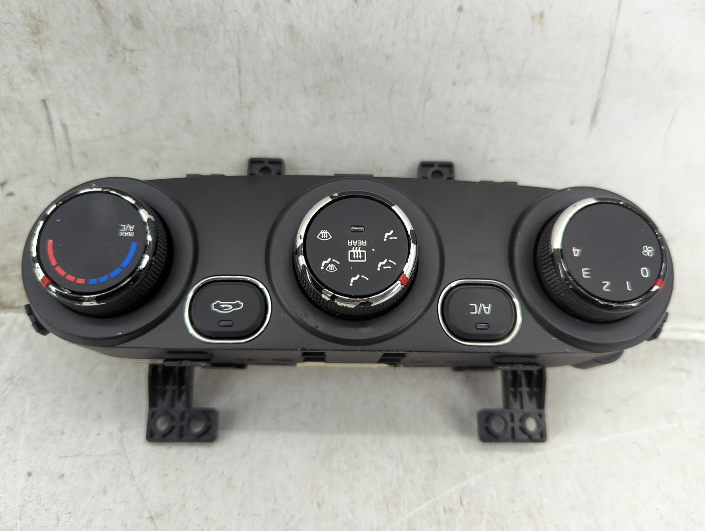 2017-2018 Kia Forte Climate Control Module Temperature AC/Heater Replacement P/N:97250-A7AA0 Fits Fits 2017 2018 OEM Used Au