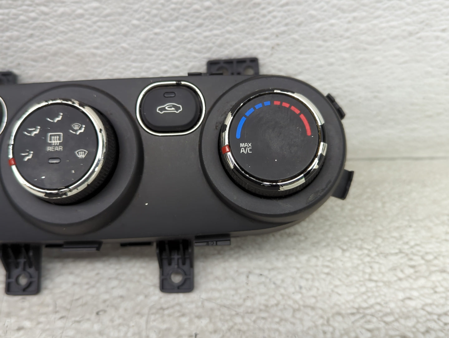 2017-2018 Kia Forte Climate Control Module Temperature AC/Heater Replacement P/N:Q0290AAM 97250-B0AA0 Fits Fits 2017 2018 OE