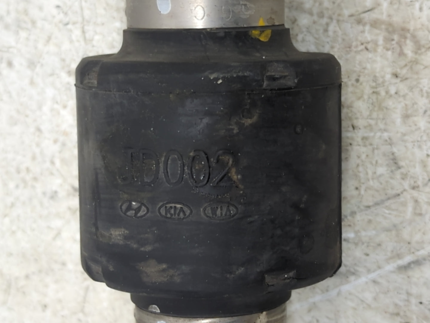 2014-2018 Kia Forte Axle Shaft Front Passenger Cv C/v - Oemusedautoparts1.com
