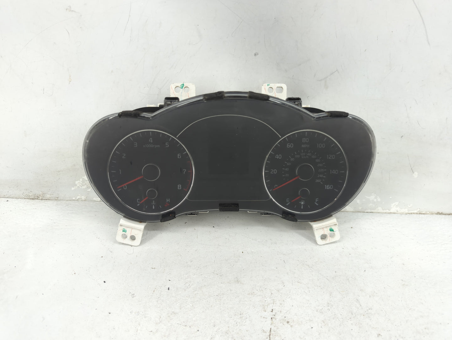 2017-2018 Kia Forte Instrument Cluster Speedometer Gauges P/N:94003-B0300 Fits Fits 2017 2018 OEM Used Auto Parts - Oemuseda