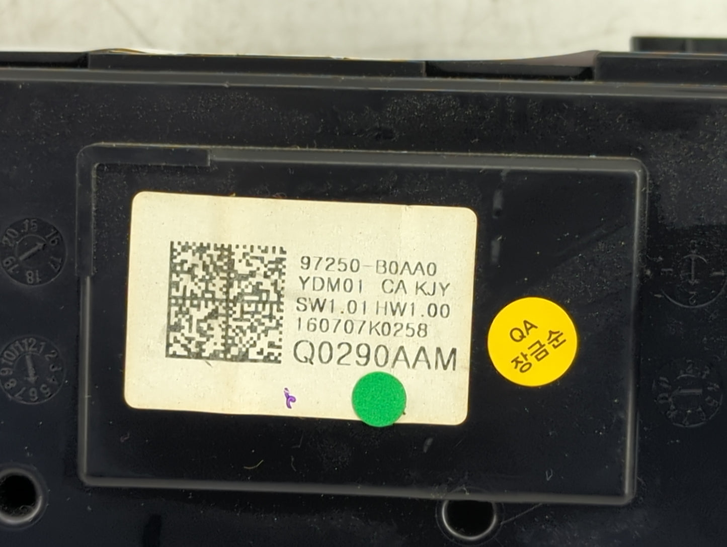 2017-2018 Kia Forte Climate Control Module Temperature AC/Heater Replacement P/N:97250-B0AA0 Q0290AAM Fits Fits 2017 2018 OE