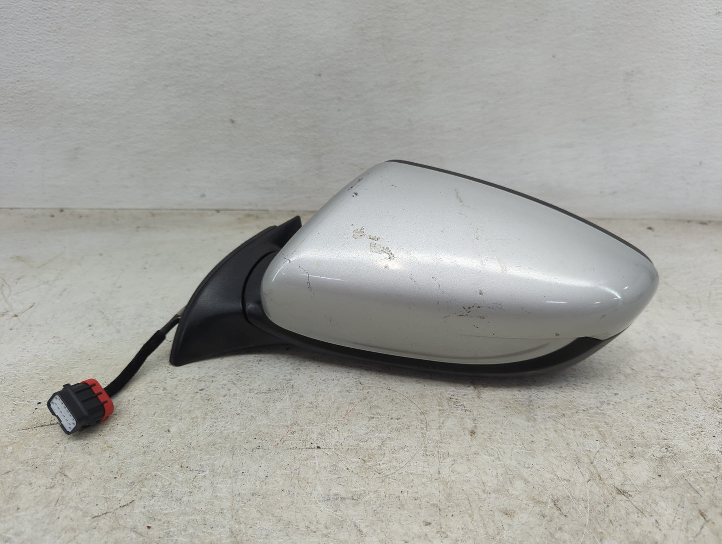 2016-2018 Kia Forte Driver Side View Mirror - Left Door Mirror OEM Used - Oemusedautoparts1.com