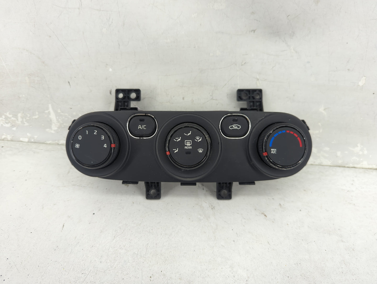 2017-2018 Kia Forte Climate Control Module Temperature AC/Heater Replacement P/N:97250-B0AA0 97250-A7000 Fits Fits 2017 2018