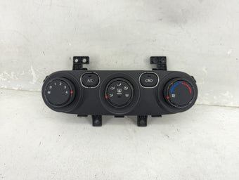 compare product 2017-2018 Kia Forte Climate Control Module Temperature AC/Heater Replacement P/N:97250-B0AA0 97250-A7000 Fits Fits 2017 2018 OEM Used Auto Parts