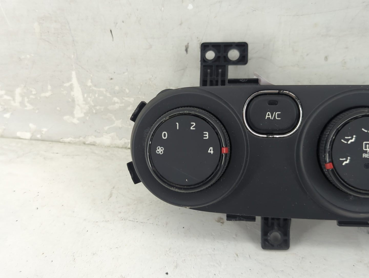 2017-2018 Kia Forte Climate Control Module Temperature AC/Heater Replacement P/N:97250-B0AA0 97250-A7000 Fits Fits 2017 2018