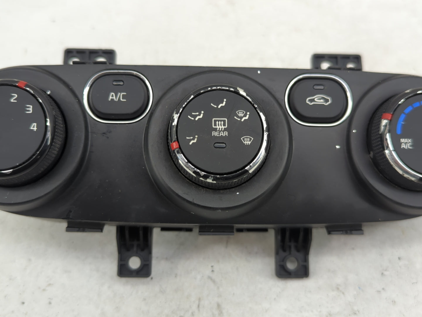 2017-2018 Kia Forte Climate Control Module Temperature AC/Heater Replacement P/N:97250-A7XXX 97250-B0XXX Fits Fits 2017 2018