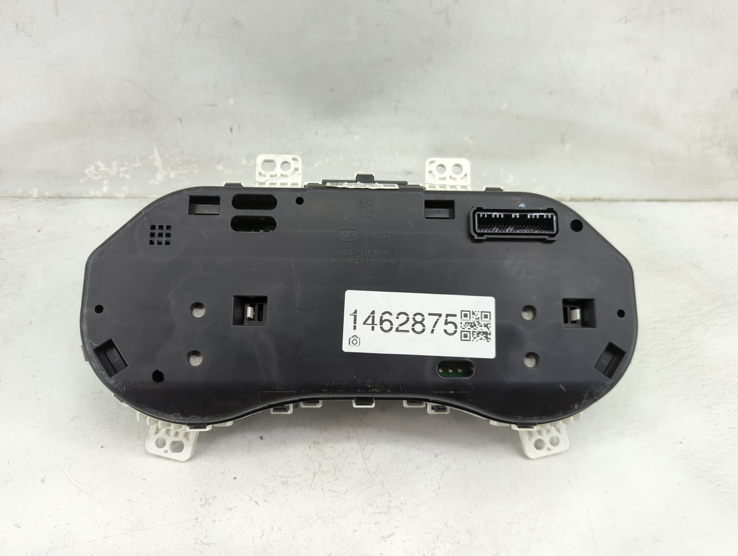 2017-2018 Kia Forte Instrument Cluster Speedometer Gauges P/N:94003-B0301 MX157580-9520 Miles: Fits Fits 2017 2018 OEM Used 