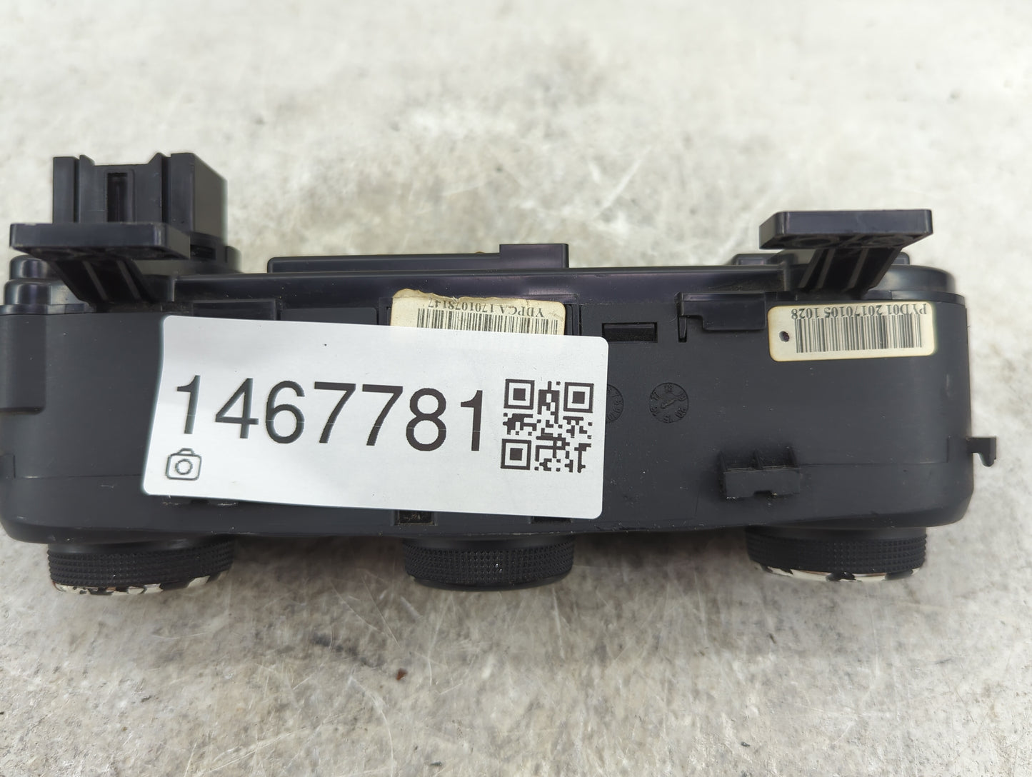 2017-2018 Kia Forte Climate Control Module Temperature AC/Heater Replacement P/N:97250-B0AA0 97250-A7XXX Fits Fits 2017 2018