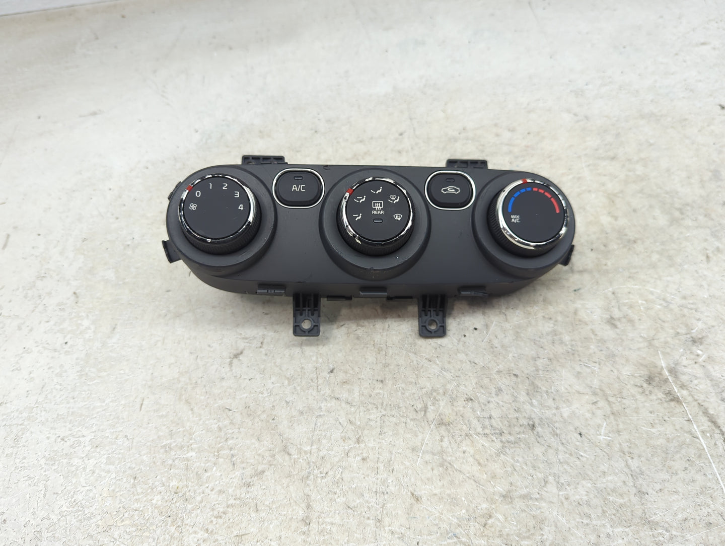 2017-2018 Kia Forte Climate Control Module Temperature AC/Heater Replacement P/N:97250B0AA0 Q0290AAM Fits Fits 2017 2018 OEM