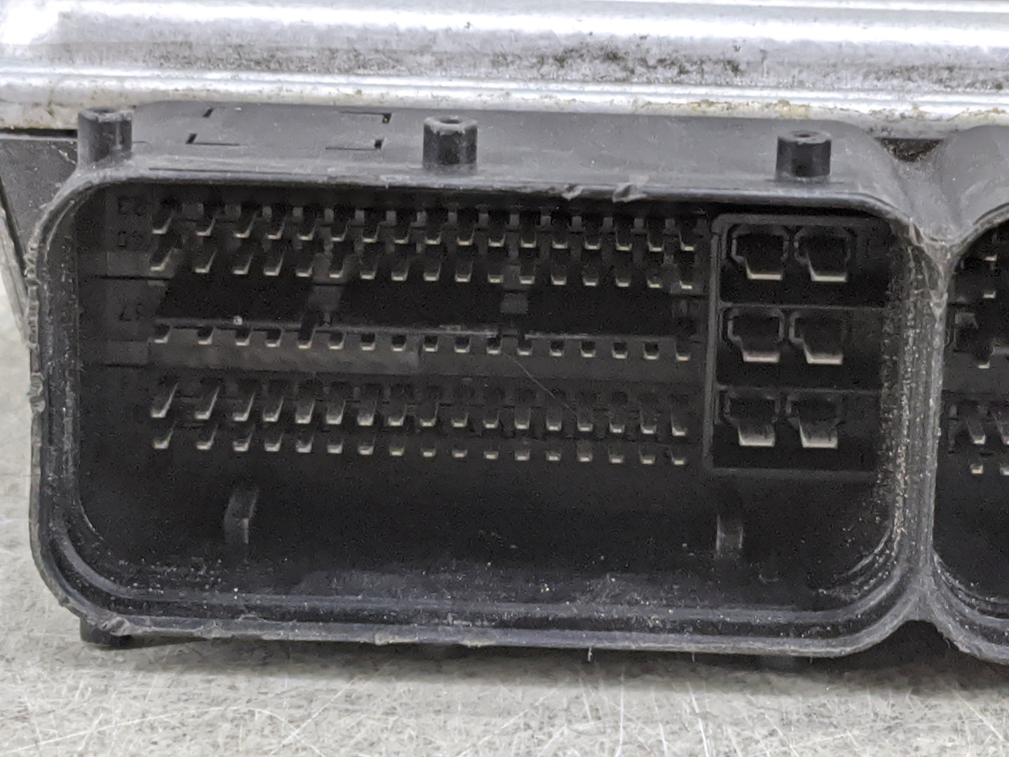 2017-2018 Kia Forte PCM Engine Control Computer ECU ECM PCU OEM P/N:P390 2E29 9816Z100 Fits Fits 2017 2018 OEM Used Auto Par