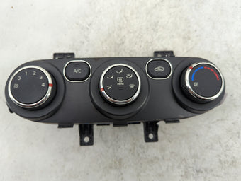compare product 2017-2018 Kia Forte Climate Control Module Temperature AC/Heater Replacement P/N:97250-B0AA0 97250-A7XXX Fits Fits 2017 2018 OEM Used Auto Parts