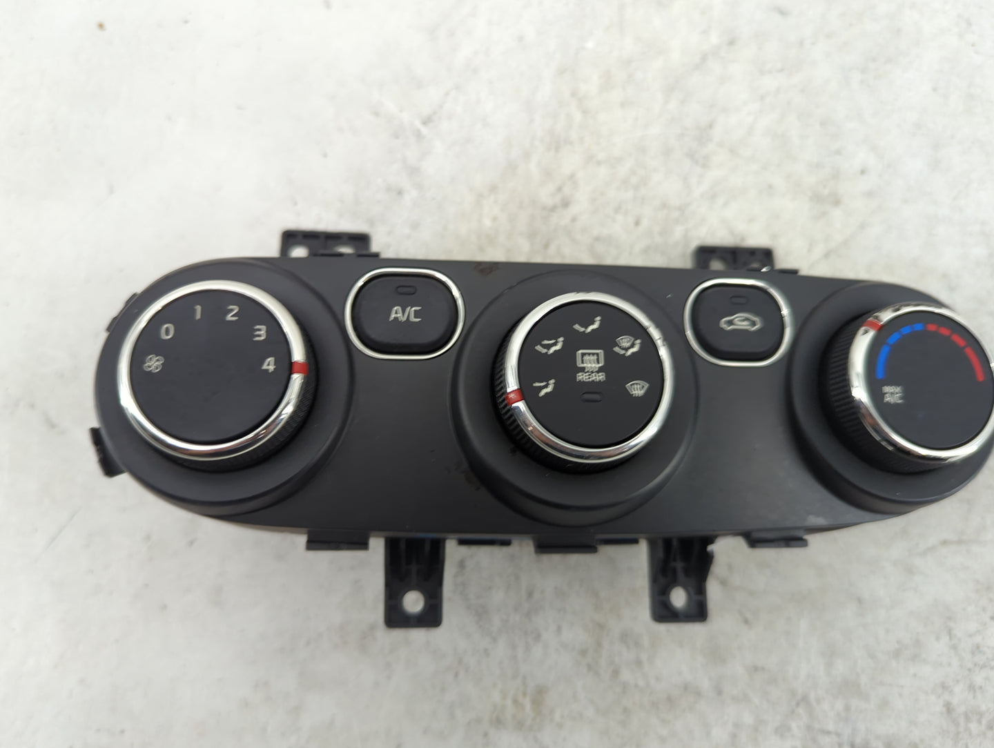 2017-2018 Kia Forte Climate Control Module Temperature AC/Heater Replacement P/N:97250-B0AA0 97250-A7XXX Fits Fits 2017 2018