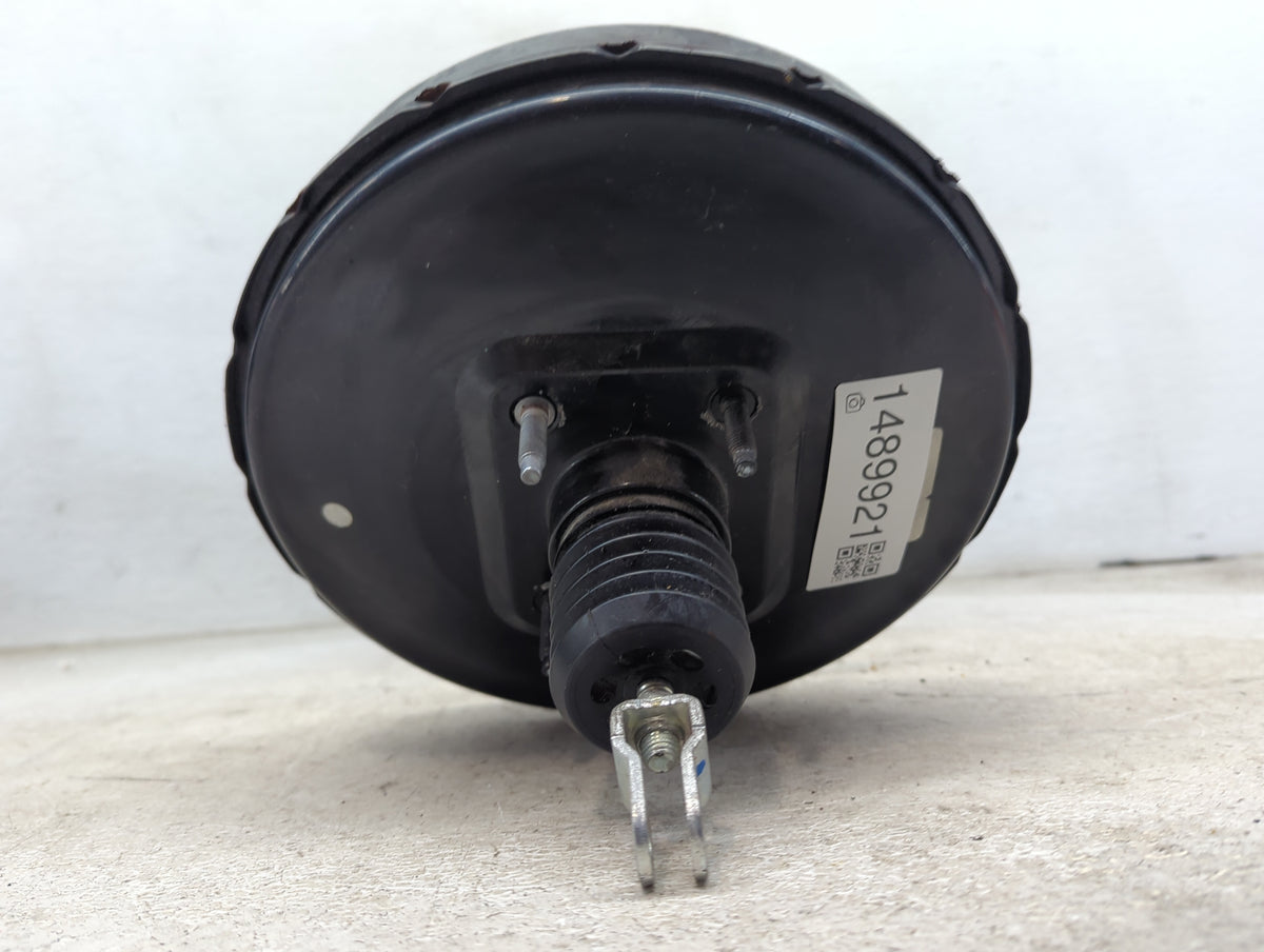 2014-2018 Kia Forte Power Brake Booster Oem 1489921 - Oemusedautoparts1.com