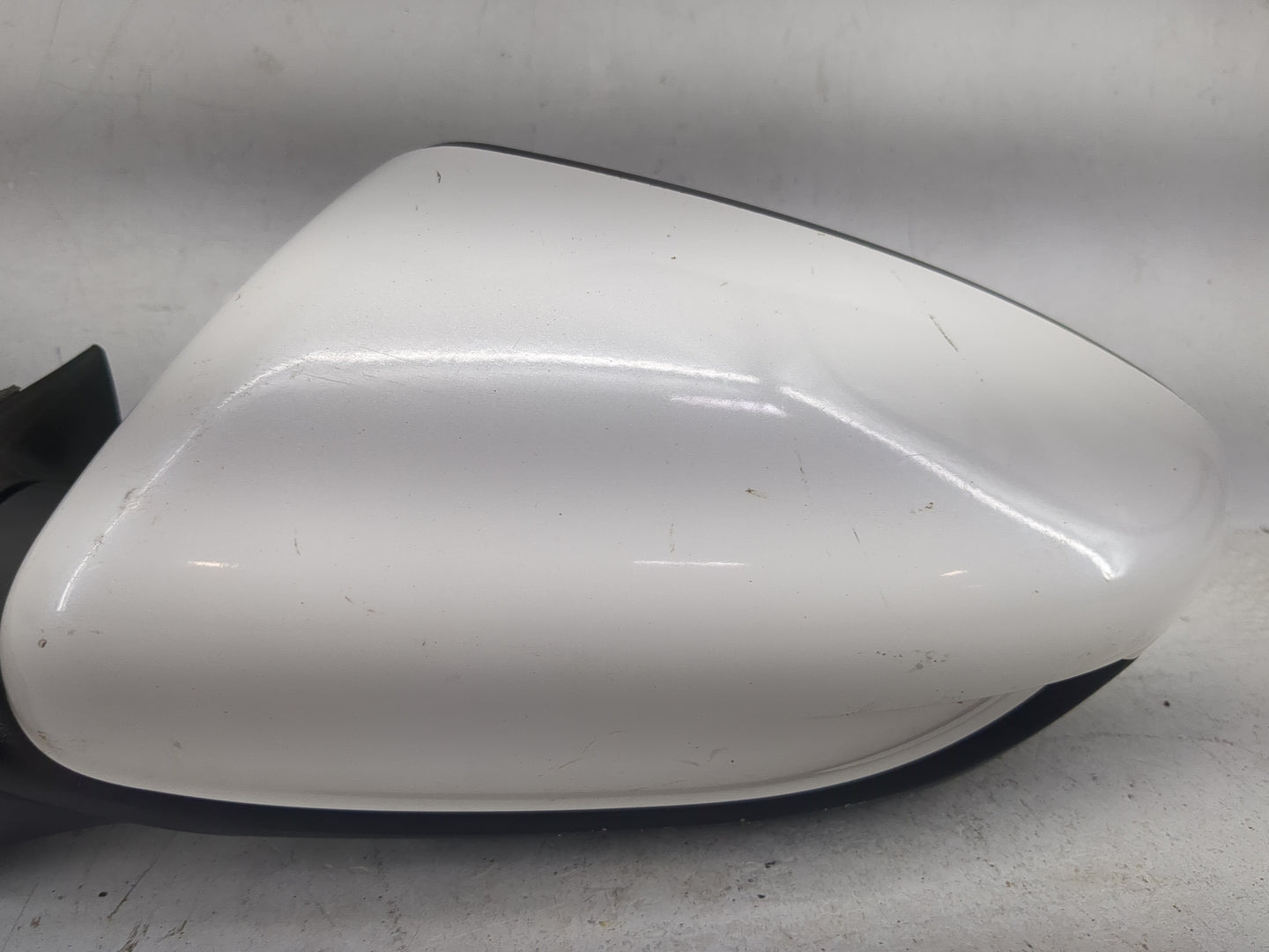 2016-2018 Kia Forte Driver Side View Mirror - Left Door Mirror OEM Used - Oemusedautoparts1.com