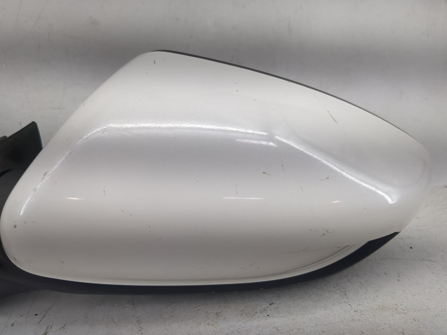 2016-2018 Kia Forte Driver Side View Mirror - Left Door Mirror OEM Used - Oemusedautoparts1.com