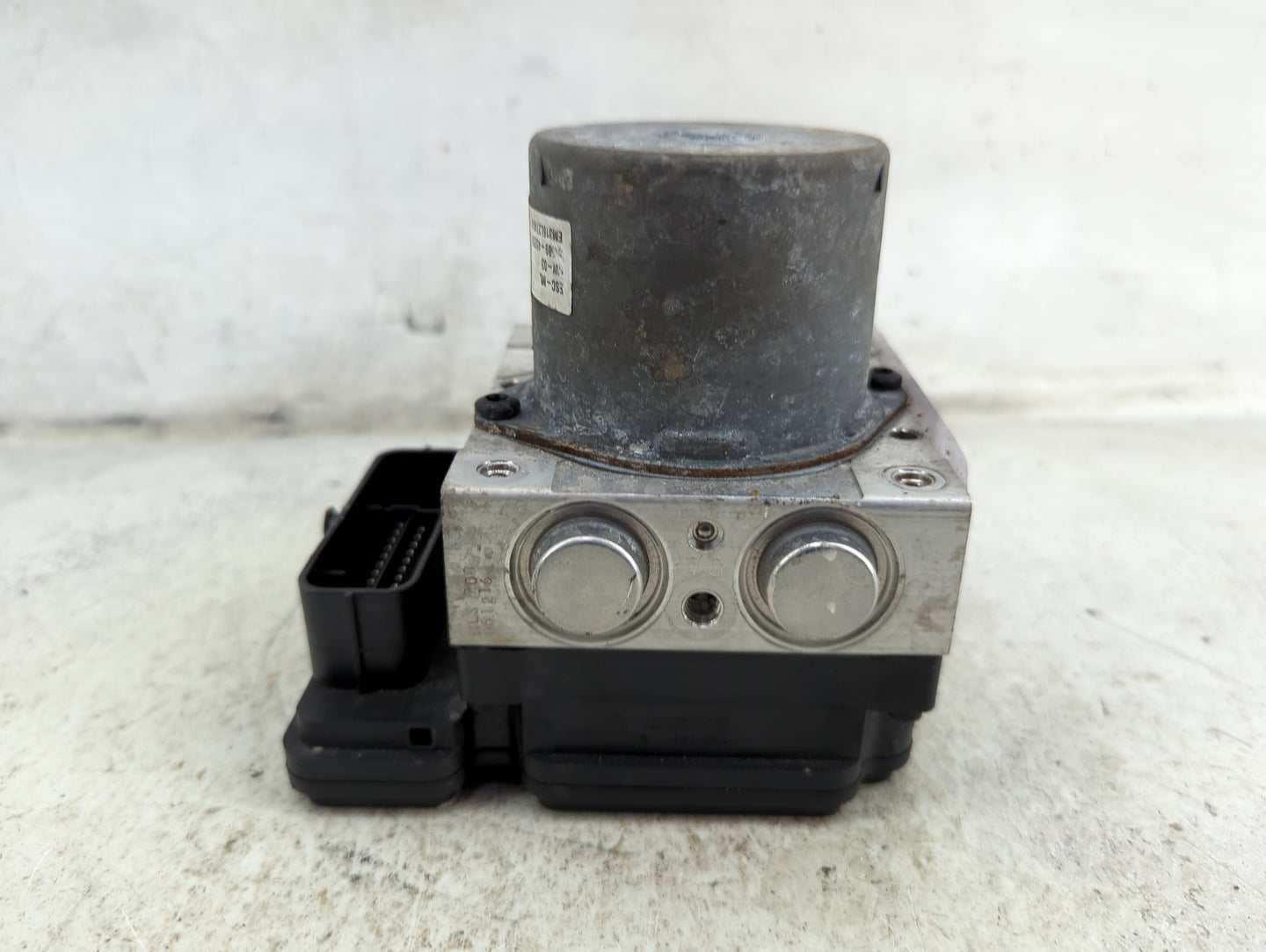 2017-2018 Kia Forte ABS Pump Control Module Replacement P/N:58920-B0200 BO389-20530, 589200200, B0589-30500 Fits Fits 2017 2