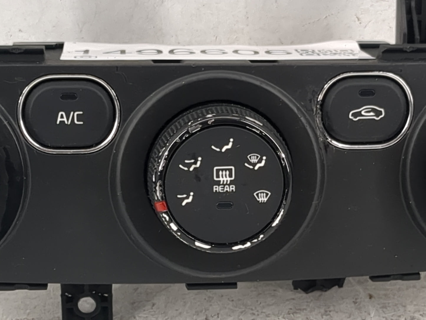 2017-2018 Kia Forte Climate Control Module Temperature AC/Heater Replacement P/N:97250-B0AA0 Q0290AAM Fits Fits 2017 2018 OE