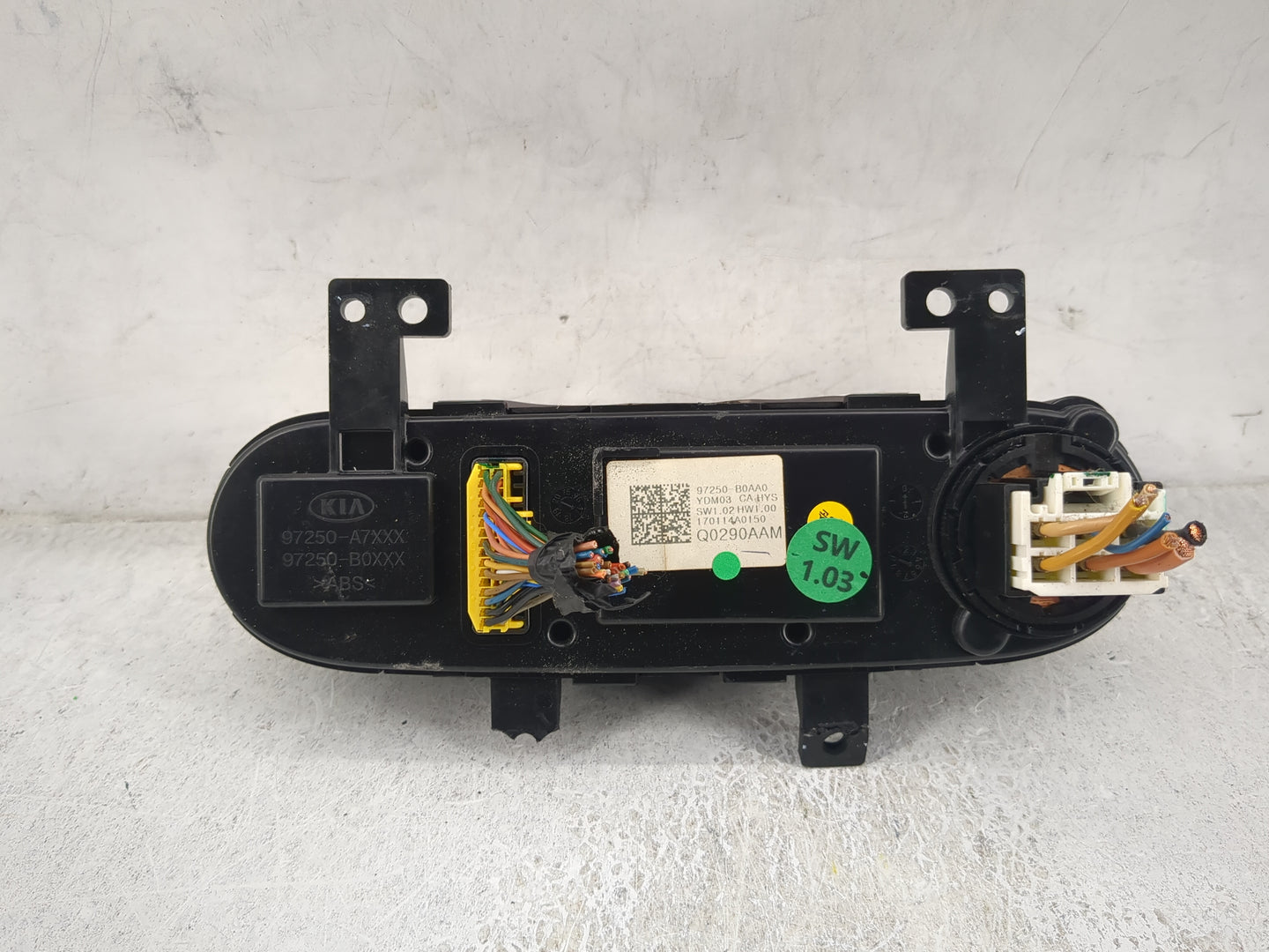 2017-2018 Kia Forte Climate Control Module Temperature AC/Heater Replacement P/N:97250-B0AA0 Q0290AAM Fits Fits 2017 2018 OE