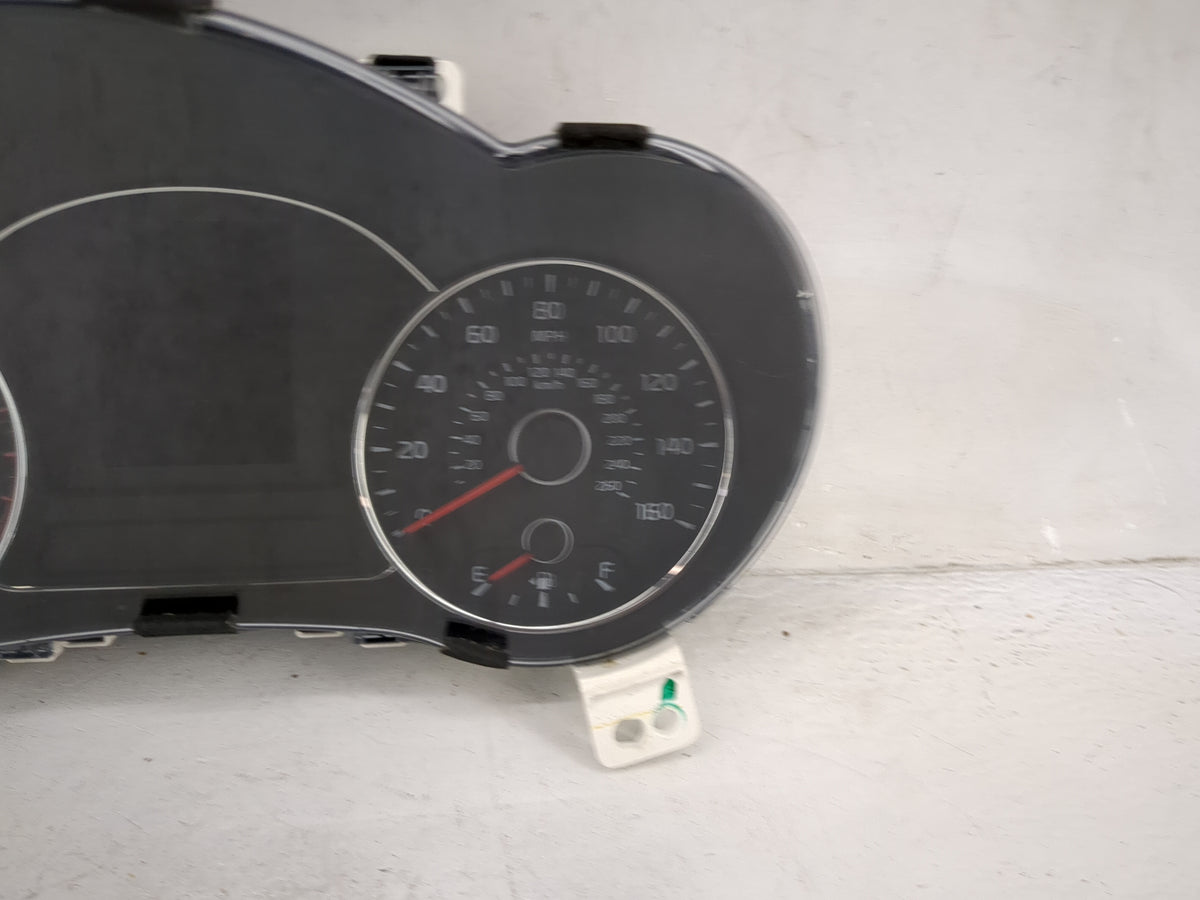 2017-2018 Kia Forte Instrument Cluster Speedometer Gauges P/N:94003-B0301 MX157580-9520 Miles: Fits Fits 2017 2018 OEM Used 