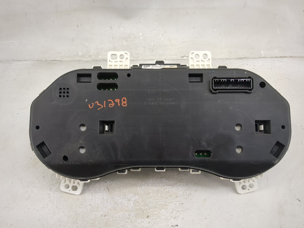 2017-2018 Kia Forte Instrument Cluster Speedometer Gauges P/N:94003-B0301 MX157580-9520 Miles: Fits Fits 2017 2018 OEM Used 