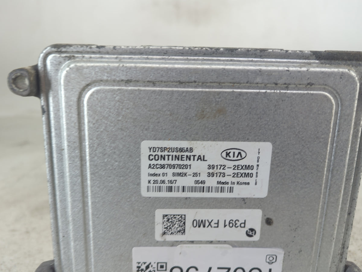 2017-2018 Kia Forte PCM Engine Control Computer ECU ECM PCU OEM P/N:YD7SP2US65AB A2C3870970201, 39172-2EXM0 Fits Fits 2017 2