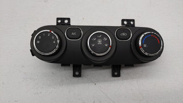 2017-2018 Kia Forte Climate Control Module Temperature AC/Heater Replacement P/N:97250-A7XXX 97250-B0AA0 Fits Fits 2017 2018