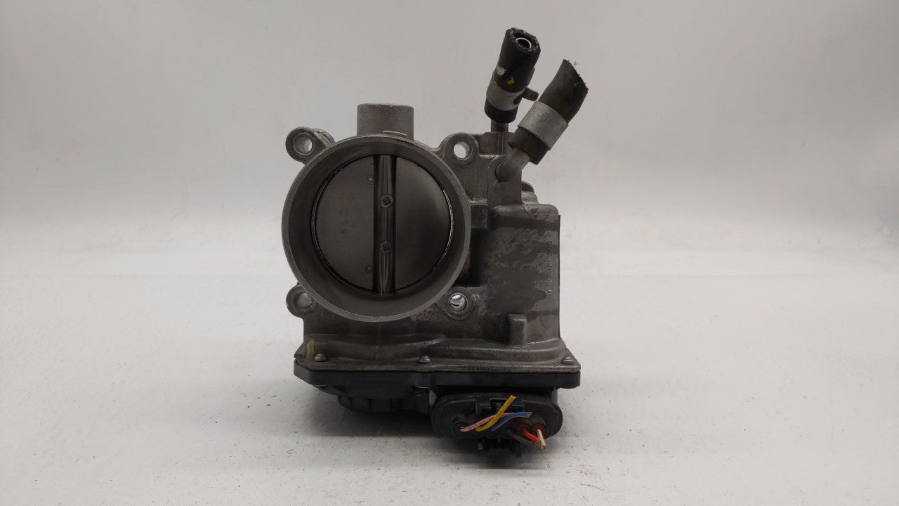 2014-2018 Kia Forte Throttle Body P/N:35100-2E000 Fits Fits 2011 2012 2013 2014 2015 2016 2017 2018 2019 OEM Used Auto Parts