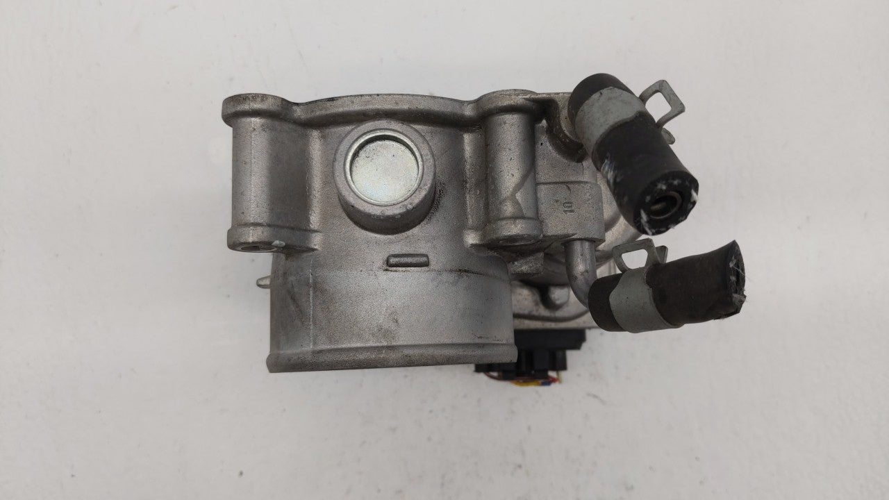 2014-2018 Kia Forte Throttle Body P/N:35100-2E000 Fits Fits 2011 2012 2013 2014 2015 2016 2017 2018 2019 OEM Used Auto Parts