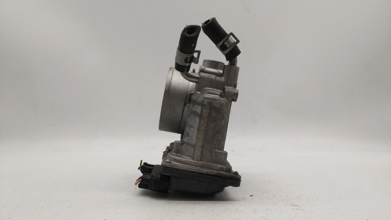 2014-2018 Kia Forte Throttle Body P/N:35100-2E000 Fits Fits 2011 2012 2013 2014 2015 2016 2017 2018 2019 OEM Used Auto Parts
