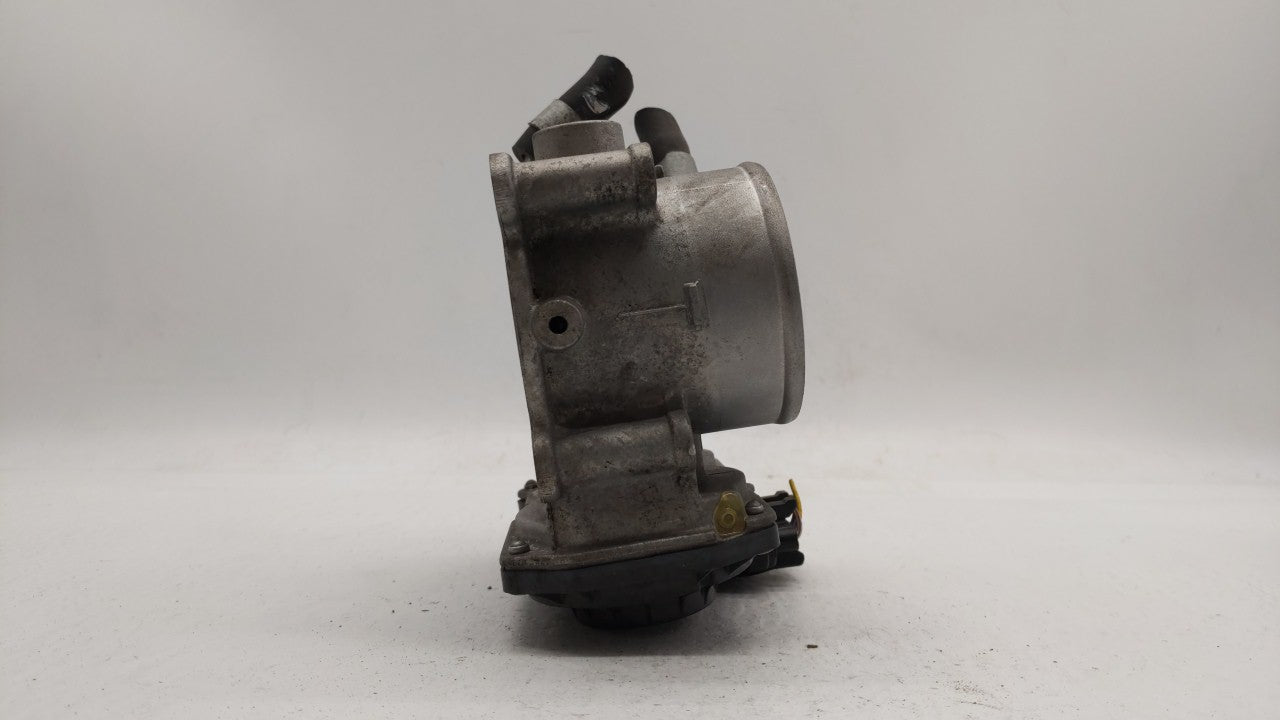 2014-2018 Kia Forte Throttle Body P/N:35100-2E000 Fits Fits 2011 2012 2013 2014 2015 2016 2017 2018 2019 OEM Used Auto Parts