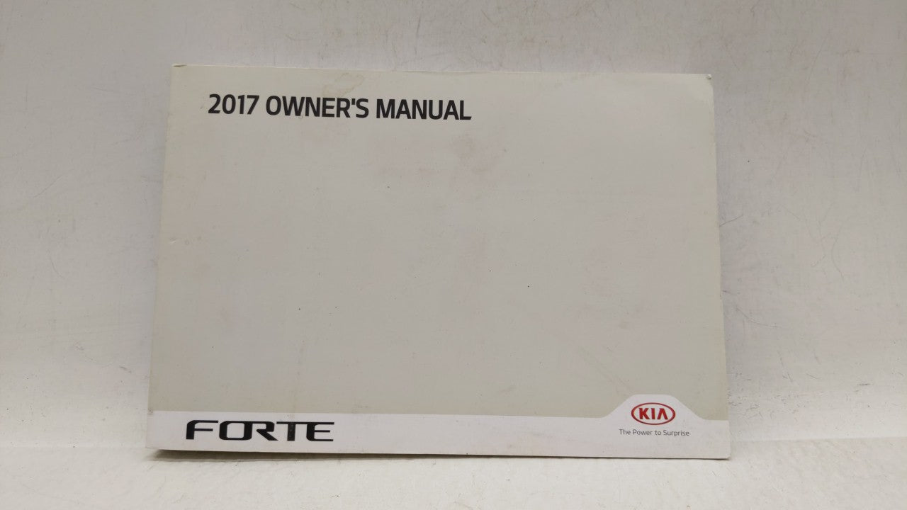 2017 Kia Forte Owners Manual Book Guide P/N:B0S4-EE68B OEM Used Auto Parts - Oemusedautoparts1.com