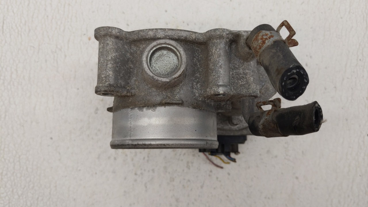 2014-2018 Kia Forte Throttle Body P/N:35100-2E000 Fits Fits 2011 2012 2013 2014 2015 2016 2017 2018 2019 OEM Used Auto Parts
