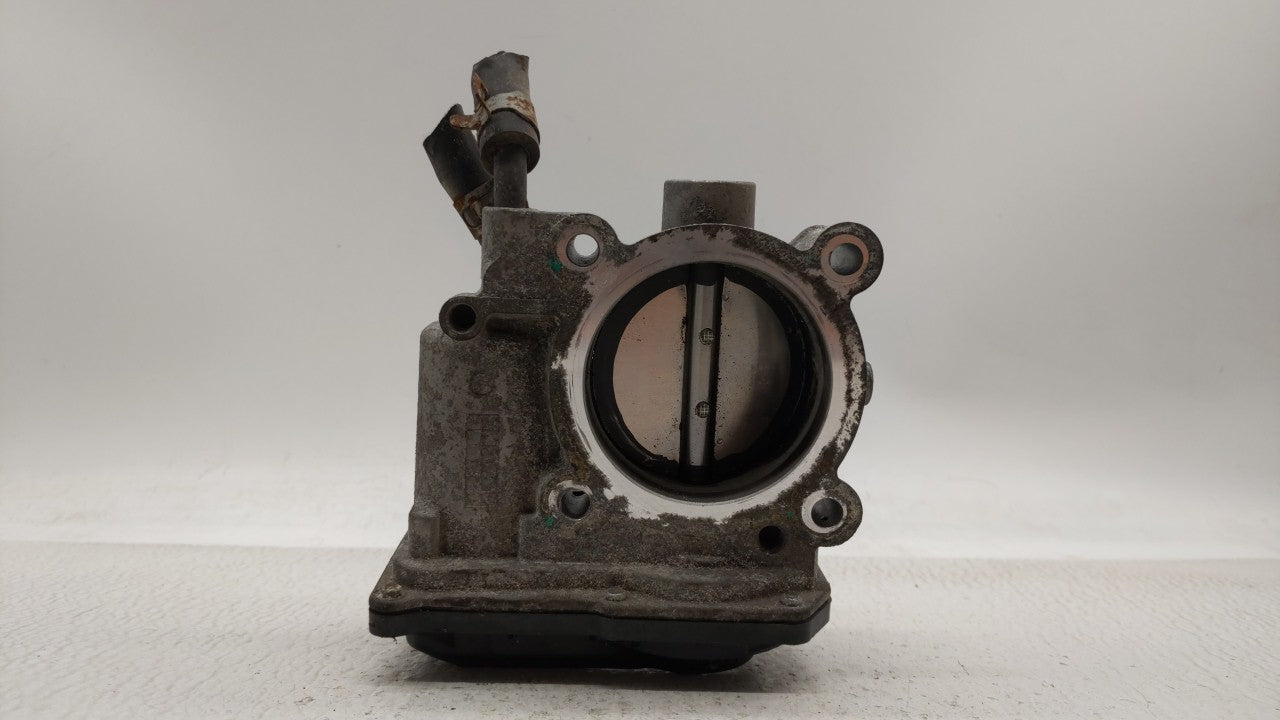 2014-2018 Kia Forte Throttle Body P/N:35100-2E000 Fits Fits 2011 2012 2013 2014 2015 2016 2017 2018 2019 OEM Used Auto Parts
