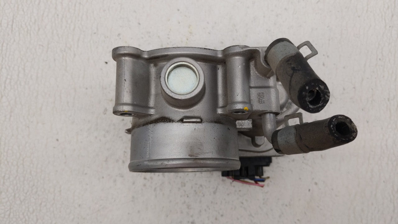 2014-2018 Kia Forte Throttle Body P/N:35100-2E000 Fits Fits 2011 2012 2013 2014 2015 2016 2017 2018 2019 OEM Used Auto Parts