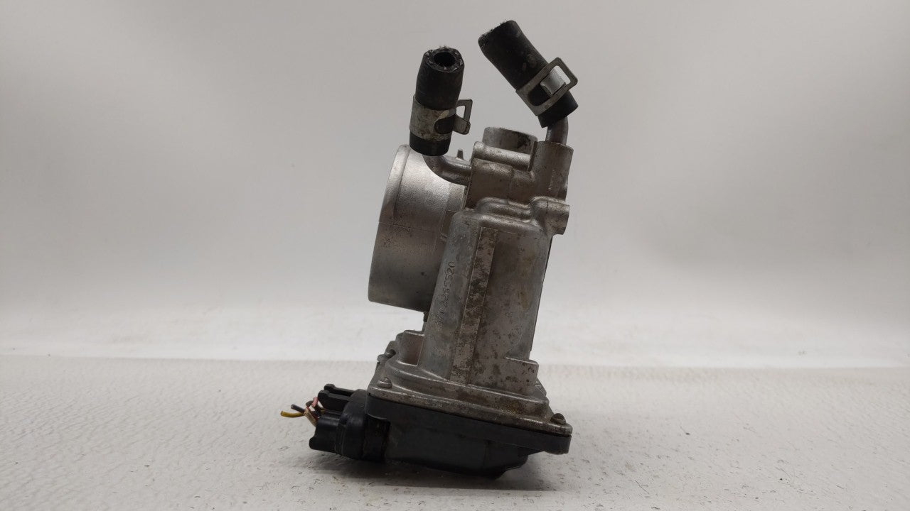 2014-2018 Kia Forte Throttle Body P/N:35100-2E000 Fits Fits 2011 2012 2013 2014 2015 2016 2017 2018 2019 OEM Used Auto Parts