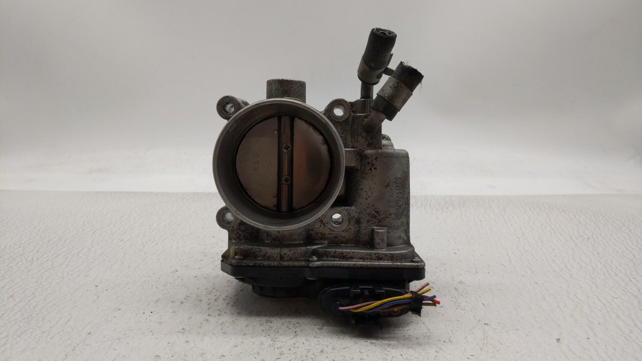 2014-2018 Kia Forte Throttle Body P/N:35100-2E000 Fits Fits 2011 2012 2013 2014 2015 2016 2017 2018 2019 OEM Used Auto Parts