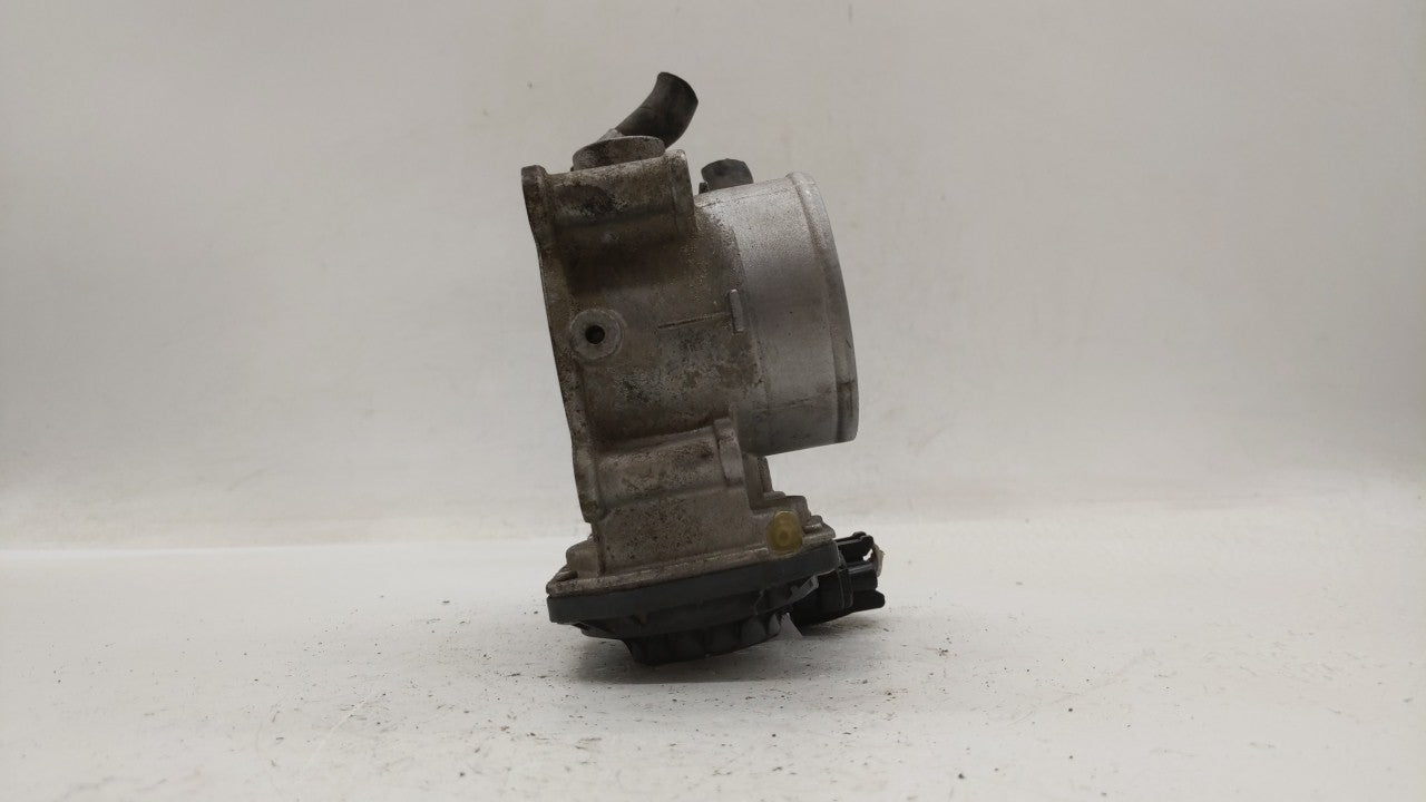 2014-2018 Kia Forte Throttle Body P/N:35100-2E000 Fits Fits 2011 2012 2013 2014 2015 2016 2017 2018 2019 OEM Used Auto Parts