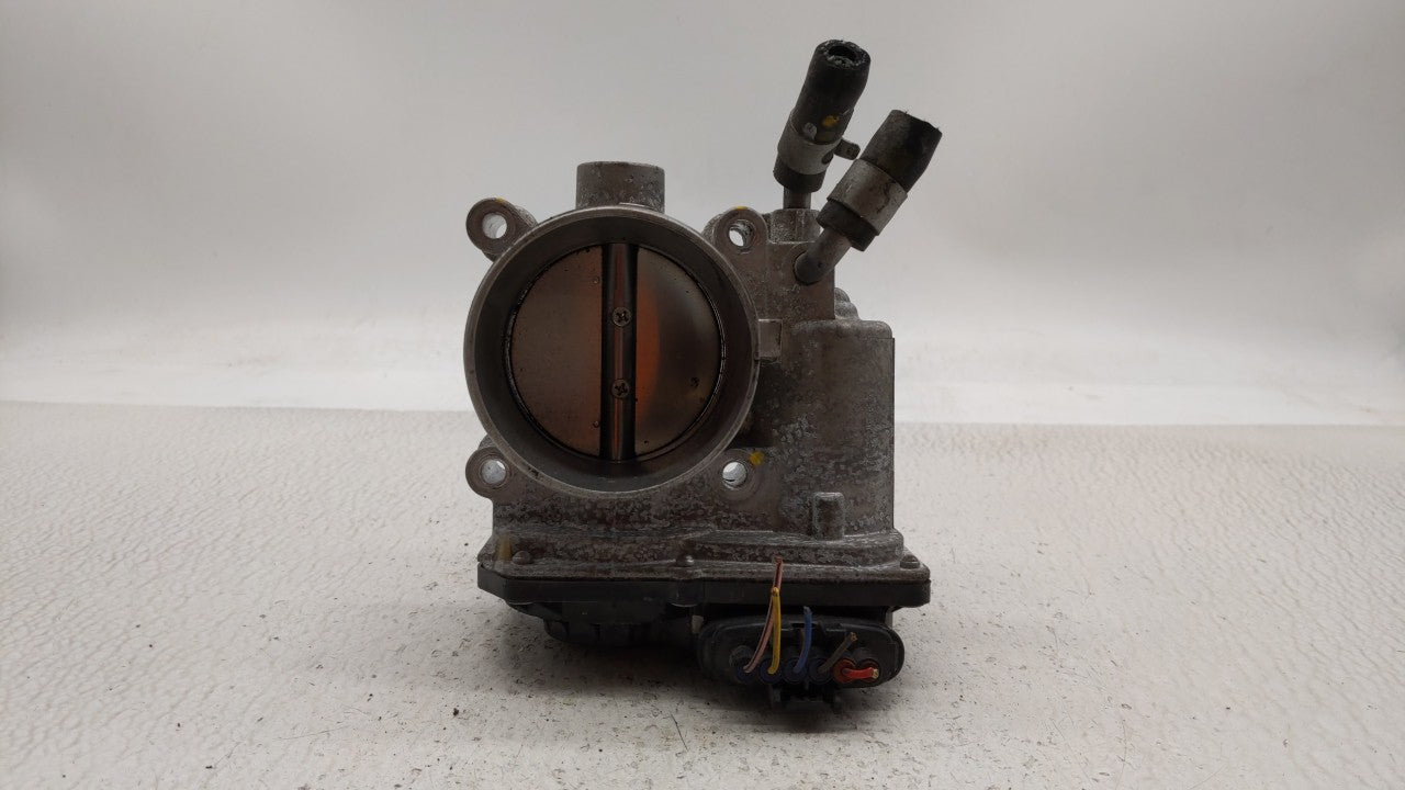 2014-2018 Kia Forte Throttle Body P/N:35100-2E000 Fits Fits 2011 2012 2013 2014 2015 2016 2017 2018 2019 OEM Used Auto Parts