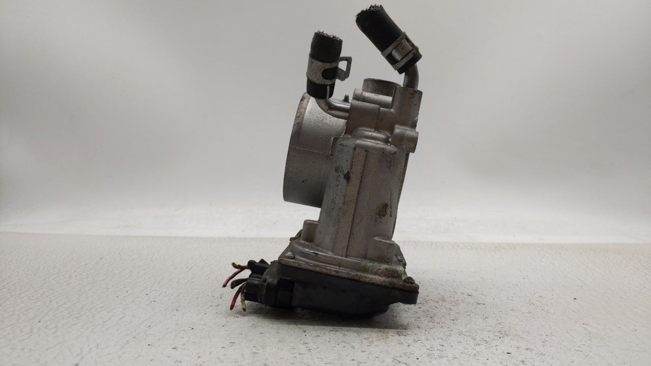 2014-2018 Kia Forte Throttle Body P/N:35100-2E000 Fits Fits 2011 2012 2013 2014 2015 2016 2017 2018 2019 OEM Used Auto Parts