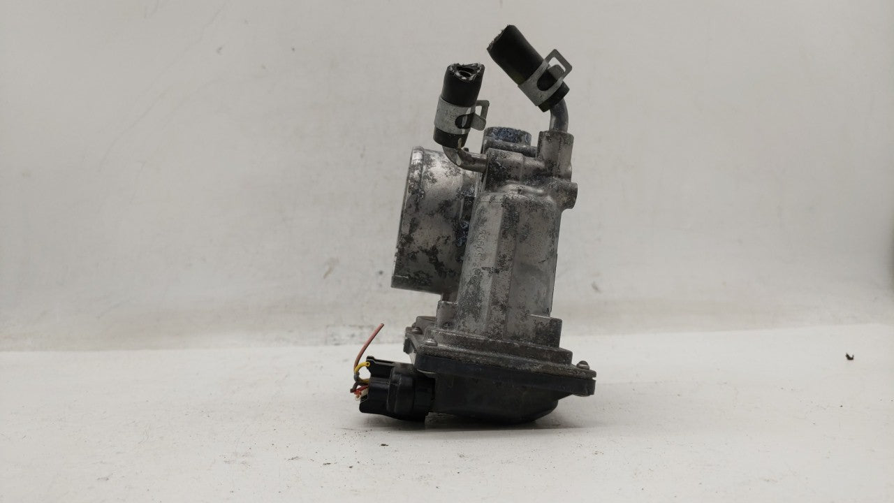 2014-2018 Kia Forte Throttle Body P/N:35100-2E000 Fits Fits 2011 2012 2013 2014 2015 2016 2017 2018 2019 OEM Used Auto Parts