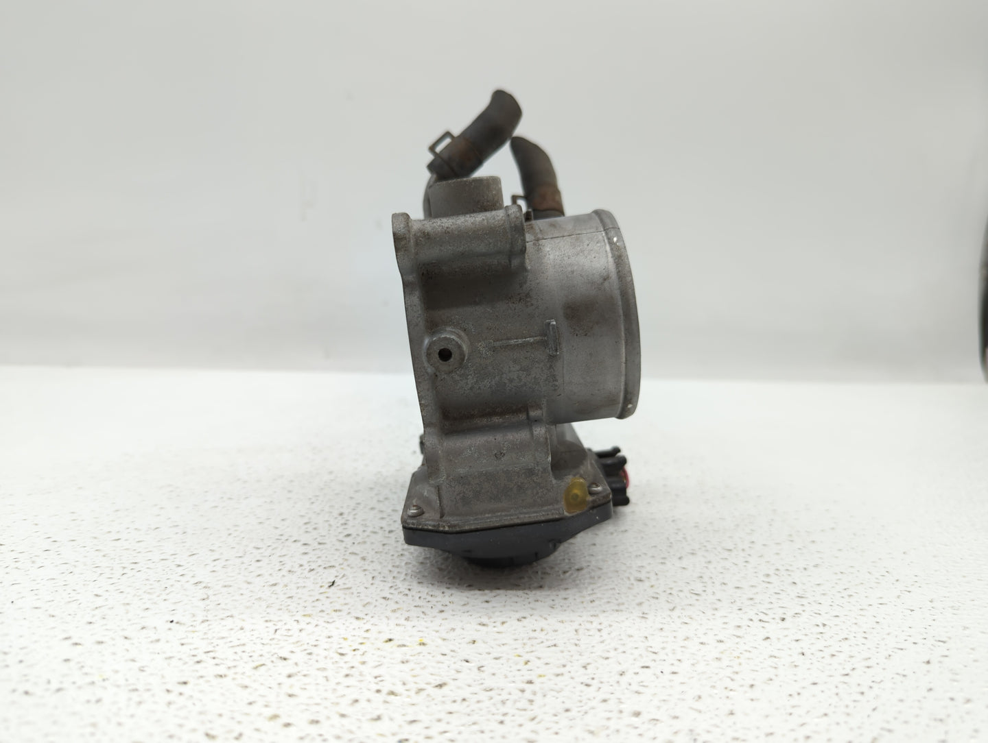 2014-2018 Kia Forte Throttle Body P/N:35100-2E000 1302150124, 35100-2E710 Fits Fits 2011 2012 2013 2014 2015 2016 2017 2018 