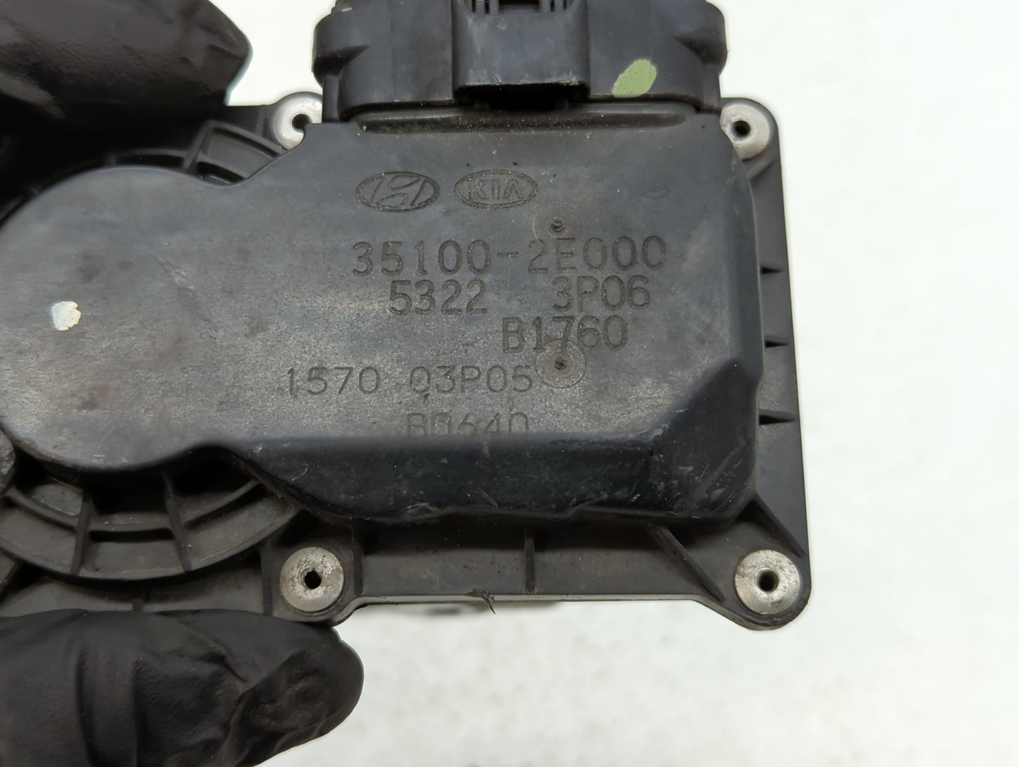 2014-2018 Kia Forte Throttle Body P/N:35100-2E000 1302150124, 35100-2E710 Fits Fits 2011 2012 2013 2014 2015 2016 2017 2018 
