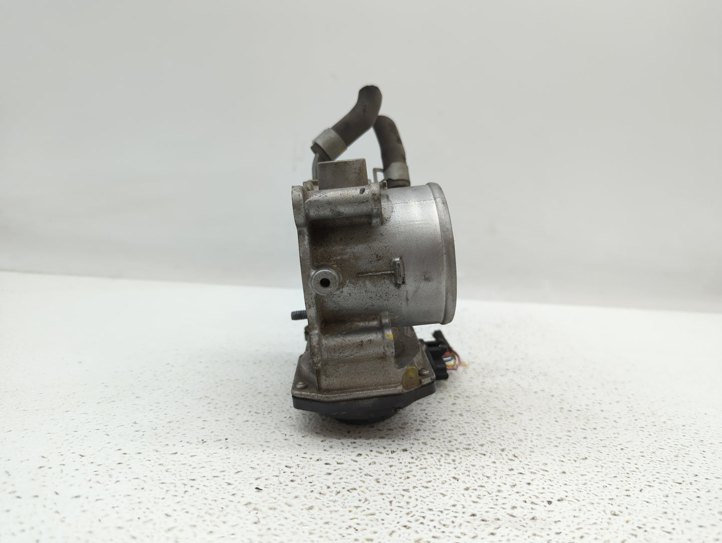 2014-2018 Kia Forte Throttle Body P/N:35100-2E000 1302150124, 35100-2E710 Fits Fits 2011 2012 2013 2014 2015 2016 2017 2018 