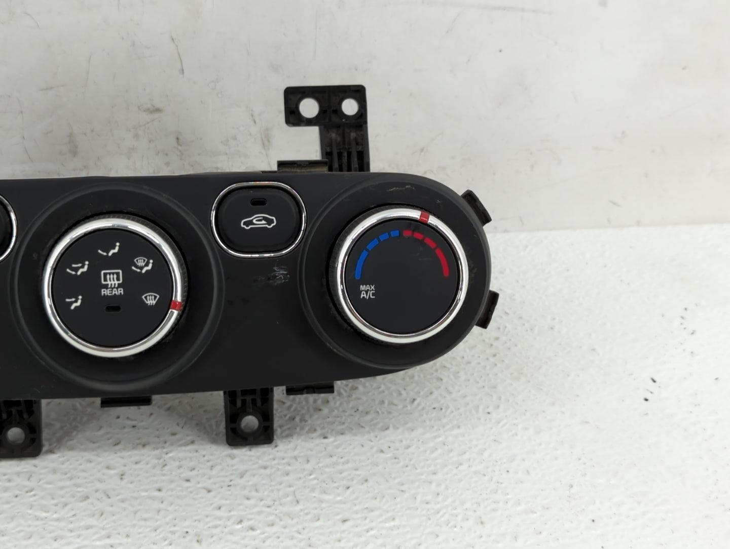 2017-2018 Kia Forte Climate Control Module Temperature AC/Heater Replacement P/N:97250-A7XXX 97250-B0AA0 Fits Fits 2017 2018