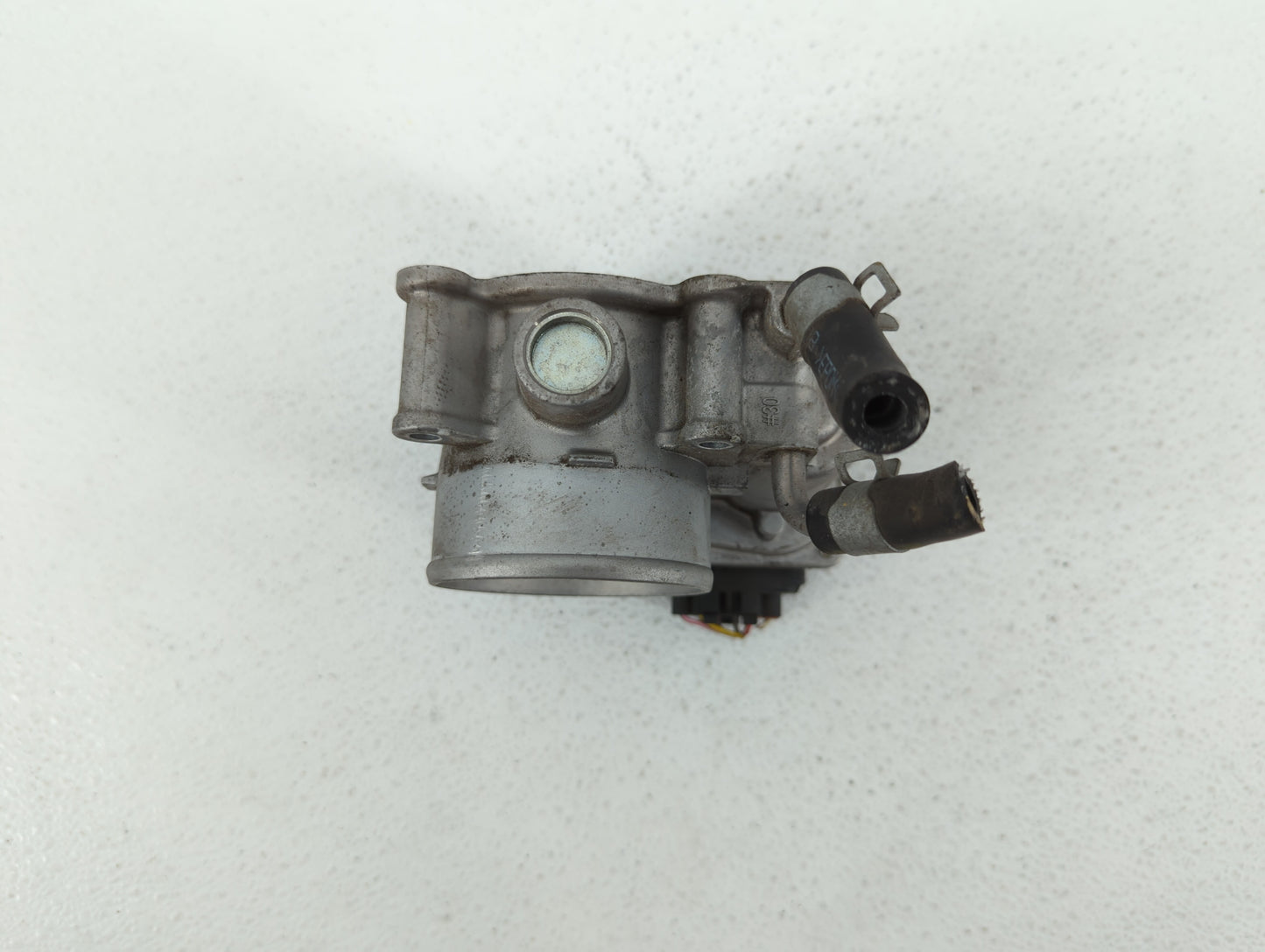 2014-2018 Kia Forte Throttle Body P/N:35100-2E000 1302150124, 35100-2E710 Fits Fits 2011 2012 2013 2014 2015 2016 2017 2018 